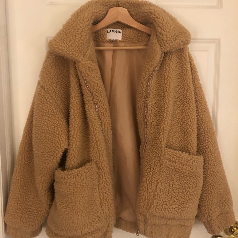 I am Gia teddy jacket